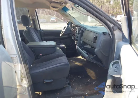 2004 Dodge Ram 1500 Slt/Laramie z USA, uszkodzony, nr VIN 1D7HA18NX4S533124